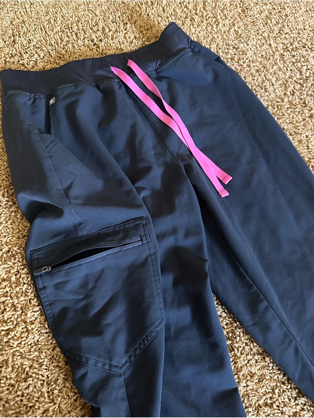 SOLD NA HTF Figs Night Sky Scrub Set S/M - Picture 4 of 14